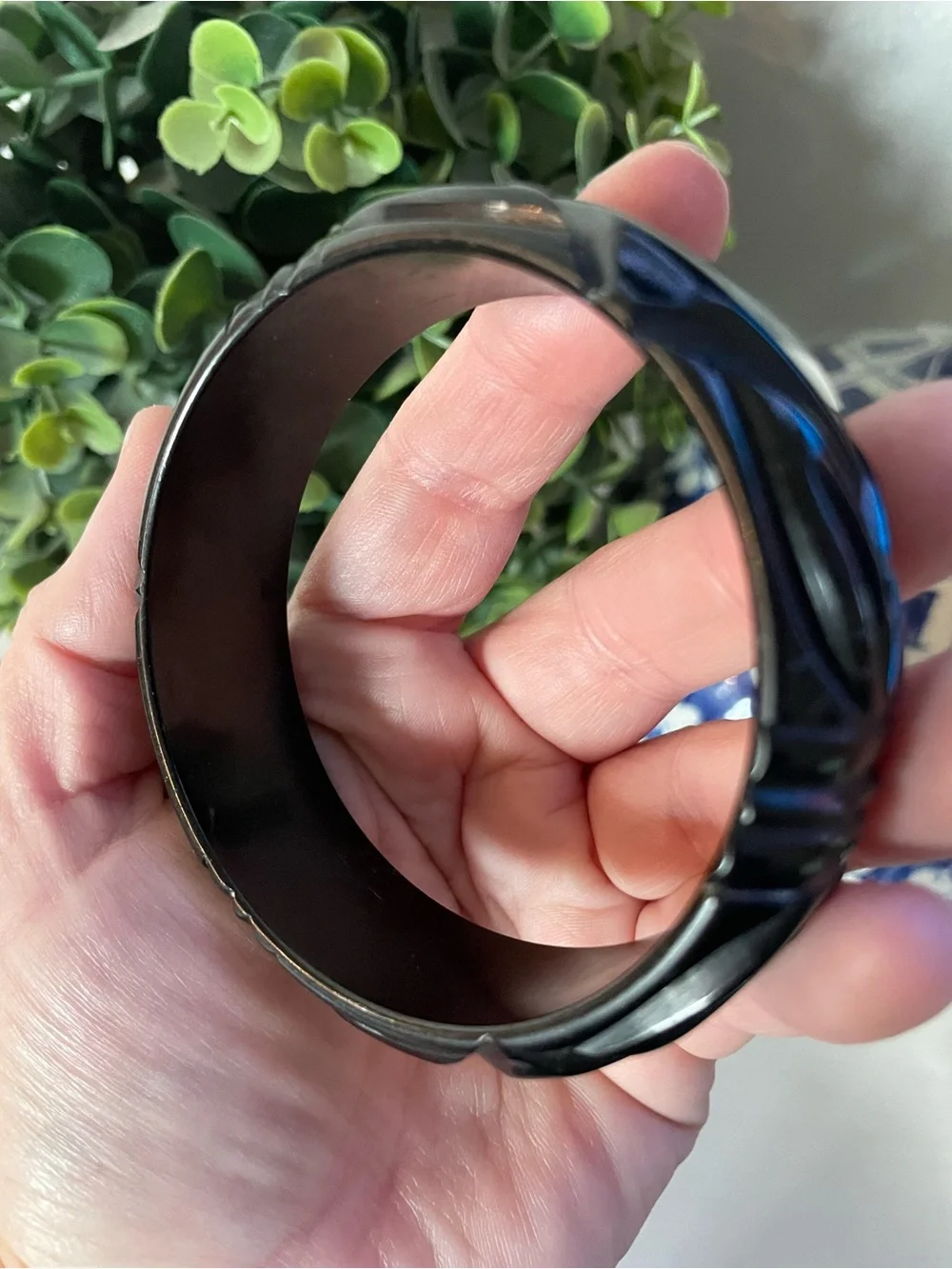 Vintage 1940's Bakelite Deeply Carved Black Bangle Bracelet